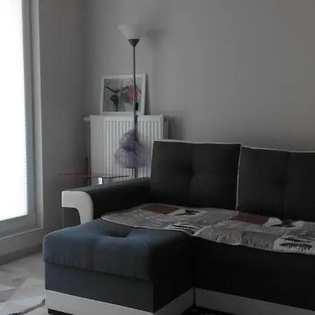 Wysmienity Apartament Miodowy Kolobrzeg Exterior photo